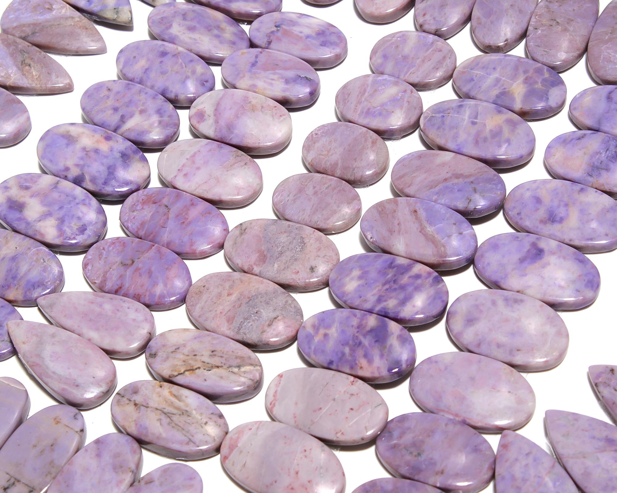 Natural Lavender Jade Pair – Soft Purple Healing Stones from Turkey - Image 3