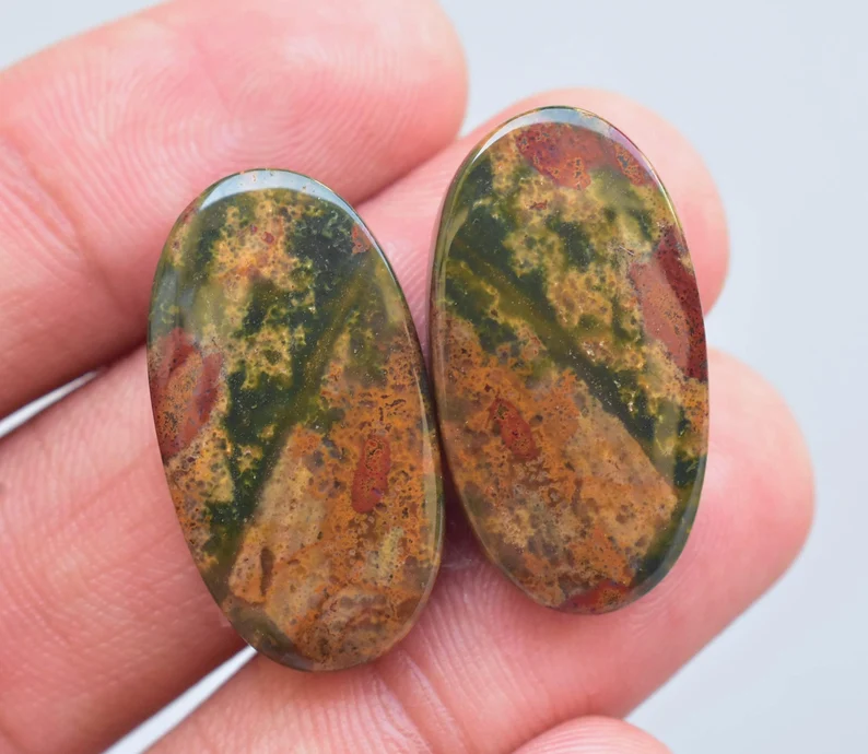 Bloodstone Pair Cabochon / Bloodstone Pair Gemstone / Oval Shape / 29.00 Ct. / 26x14x5 mm. / Loose Gemstone / M-437