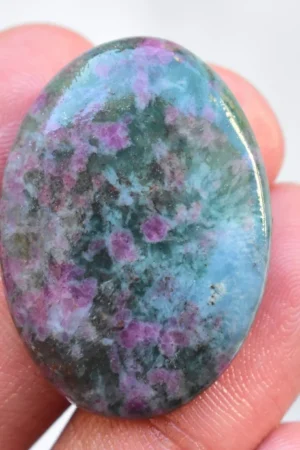 Ruby Kyanite Cabochon / Top Selection Ruby Kyanite Gemstone / Oval Shape / 36.60 Ct. / 33x24x4 mm / Loose Gemstone G-773