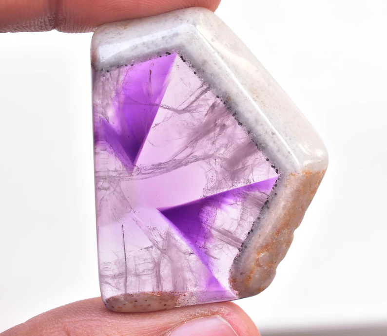 Star Amethyst Slice / Purple Star Trapiche Amethyst Slice (Polished) / Freeform Shape / 104.10 Ct. / 42x33x8 mm / Loose Gemstone / I-569