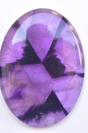 Star Amethyst Cabochon / High Quality Star Amethyst Trapiche Gemstone / Oval Shape / 62.00 Ct. / 43x32x5 mm / Loose Gemstone I-873
