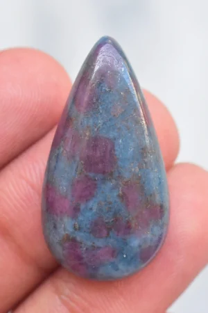 Ruby Kyanite Cabochon / Top Selection Ruby Kyanite Gemstone / Pear Shape / 33.25 Ct. / 32x17x6 mm / Loose Gemstone I-665