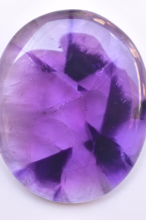 Star Amethyst Cabochon / High Quality Star Amethyst Trapiche Gemstone / Oval Shape / 108.45 Ct. / 45x37x7 mm / Loose Gemstone I-865