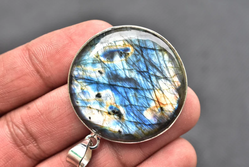 Blue Labradorite Cabochon Pendant / Stamped 925 Sterling Silver Pendant / Blue Fire Jewelry / Round Shape / Loose Gemstone Jewelry P-186