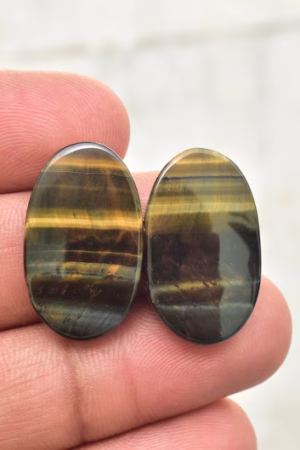 Title: Tiger Eye Pair Cabochon / Tiger Eye Pair Gemstone / Oval Shape / 31.50 Ct. / 25×15×4 mm. / Loose Gemstone / Q‑180
