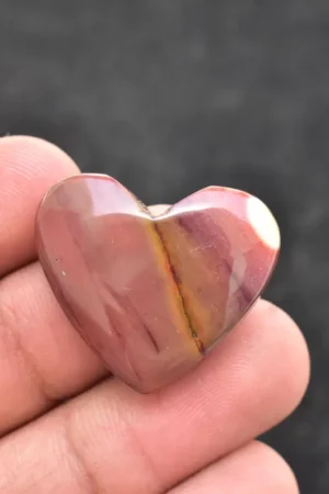 Red Mookaite Cabochon / Red Mookaite Gemstone / For jewelry / Heart Shape / 35.15 ct. / 25x29x6 mm. / Loose Gemstone / Q-119