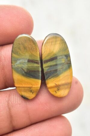 Title: Tiger Eye Pair Cabochon / Tiger Eye Pair Gemstone / Oval Shape / 21.35 Ct. / 26x11x4 mm. / Loose Gemstone / Q-173