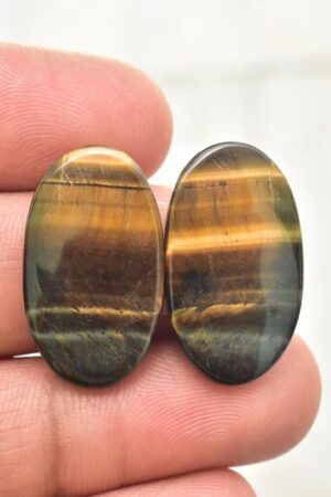 Title: Tiger Eye Pair Cabochon / Tiger Eye Pair Gemstone / Oval Shape / 26.65 Ct. / 26x15x4 mm. / Loose Gemstone / Q-181