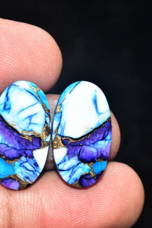 Blue Copper Turquoise Pair Cabochon / Turquoise Pair Cabochon / Oval Shape / 18.75 ct. / 22x12x4 mm. / Loose Gemstone / Q-615