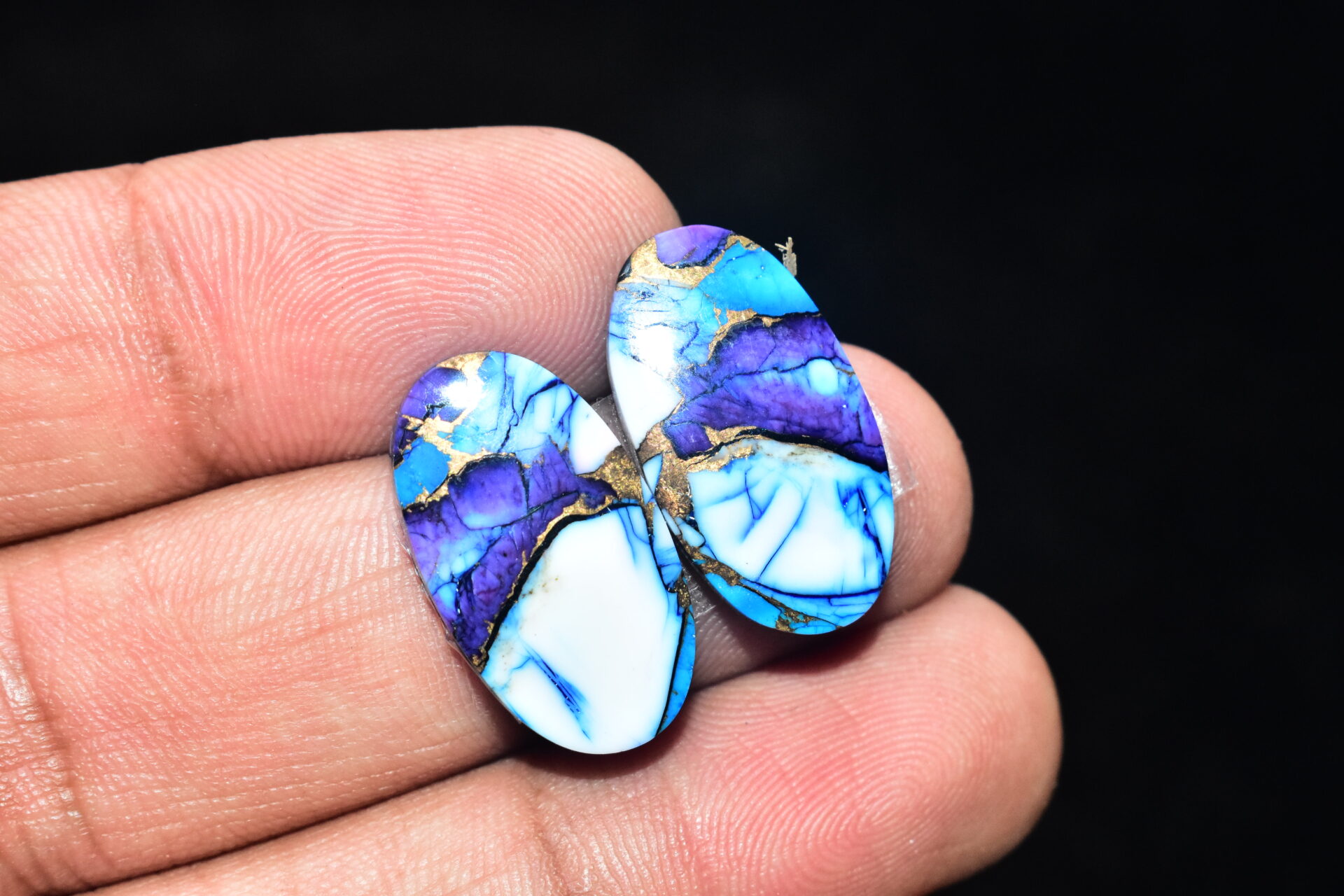 Blue Copper Turquoise Pair Cabochon / Turquoise Pair Cabochon / Oval Shape / 18.75 ct. / 22x12x4 mm. / Loose Gemstone / Q-615 - Image 4