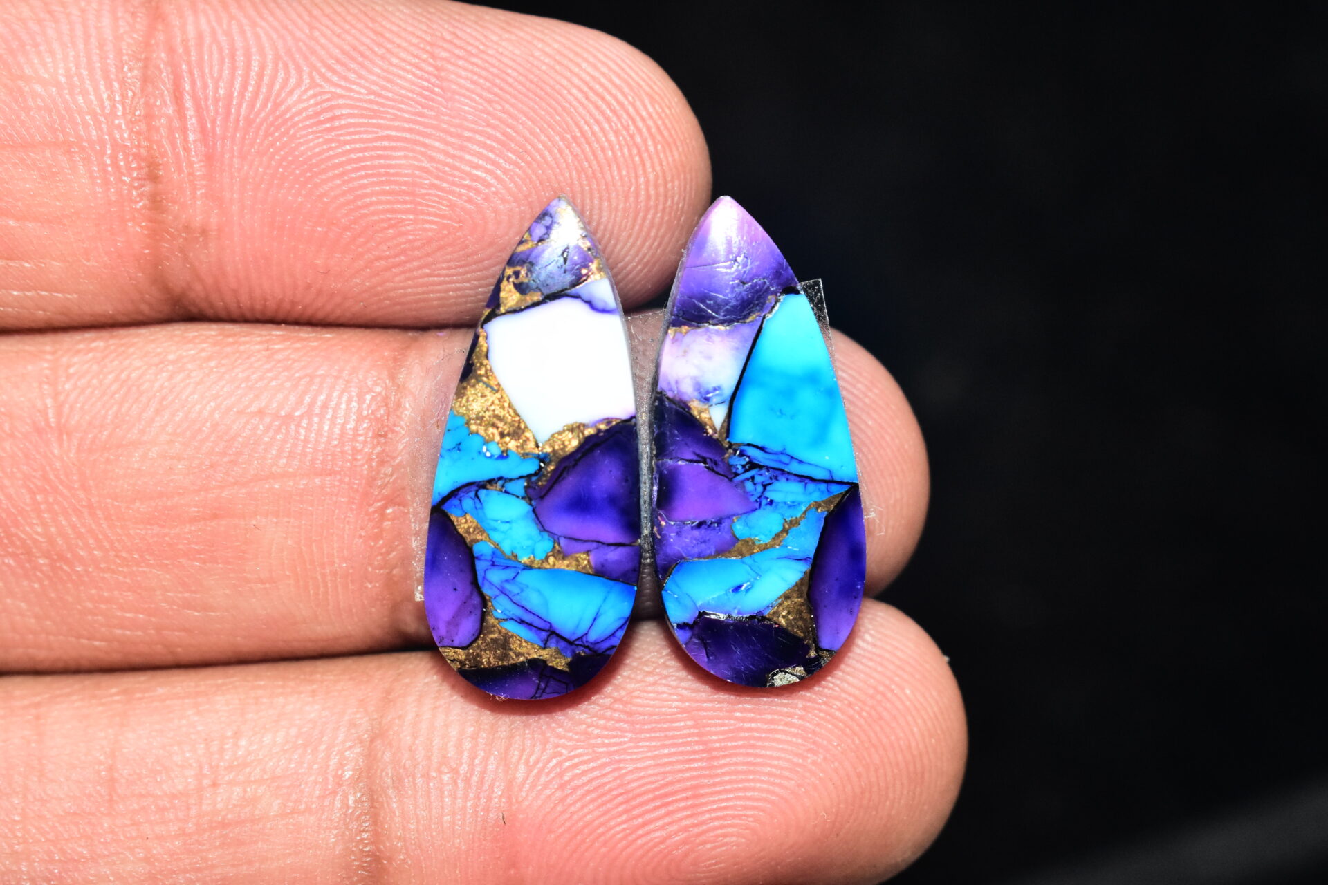 Blue Copper Turquoise Pair Cabochon / Turquoise Pair Cabochon / Pear Shape / 22.25 ct. / 25x11x4 mm. / Loose Gemstone / Q-625 - Image 2