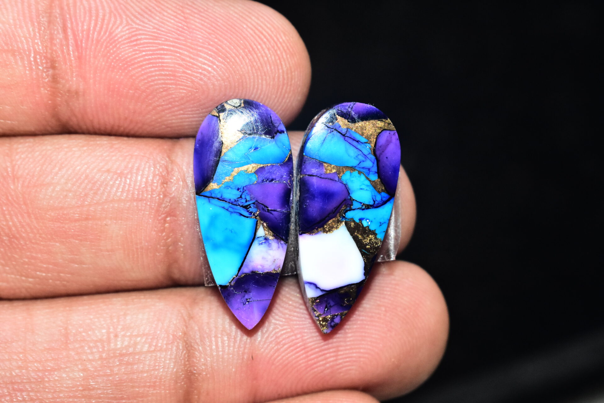 Blue Copper Turquoise Pair Cabochon / Turquoise Pair Cabochon / Pear Shape / 22.25 ct. / 25x11x4 mm. / Loose Gemstone / Q-625 - Image 3