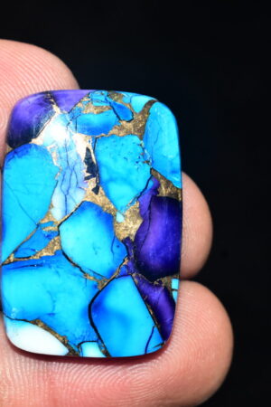 Blue Copper Turquoise Cabochon / Turquoise Cabochon / Cushion Shape / 40.10 ct. / 31x21x5 mm. / Loose Gemstone / Q-597