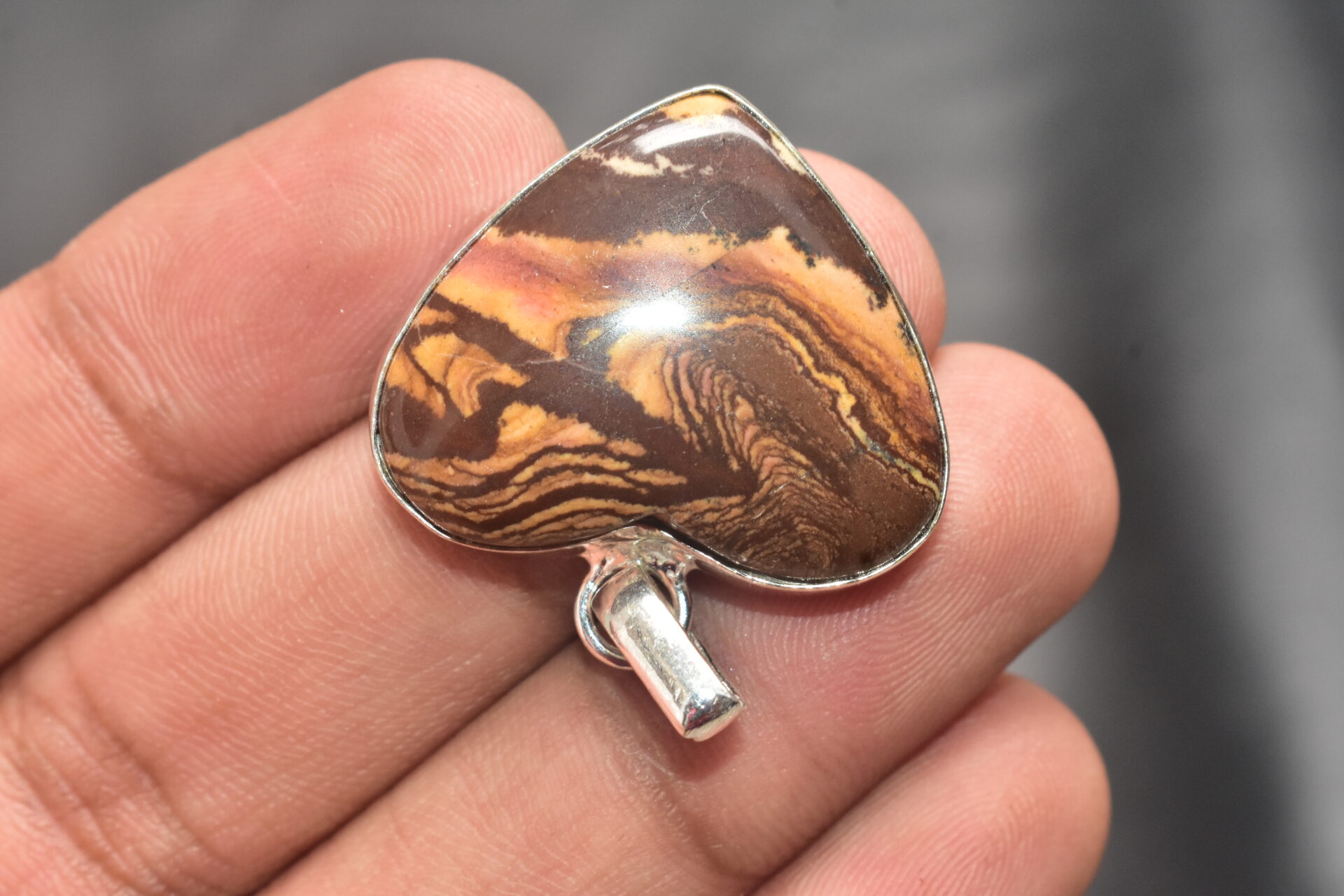 Outback Jasper Cabochon / Plated Silver Pendant / For Jewelry / Heart Shape / Loose Gemstone Jewelrys A-289 - Image 5