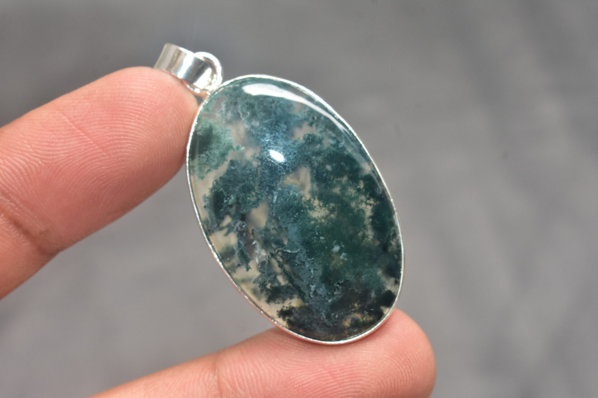 Moss Agate Cabochon / Plated Silver Pendant / For Jewelry / Oval Shape / Loose Gemstone Jewelrys A-284