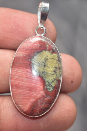 Red Jasper Cabochon / Plated Silver Pendant / For Jewelry / Oval Shape / Loose Gemstone Jewelrys A-272