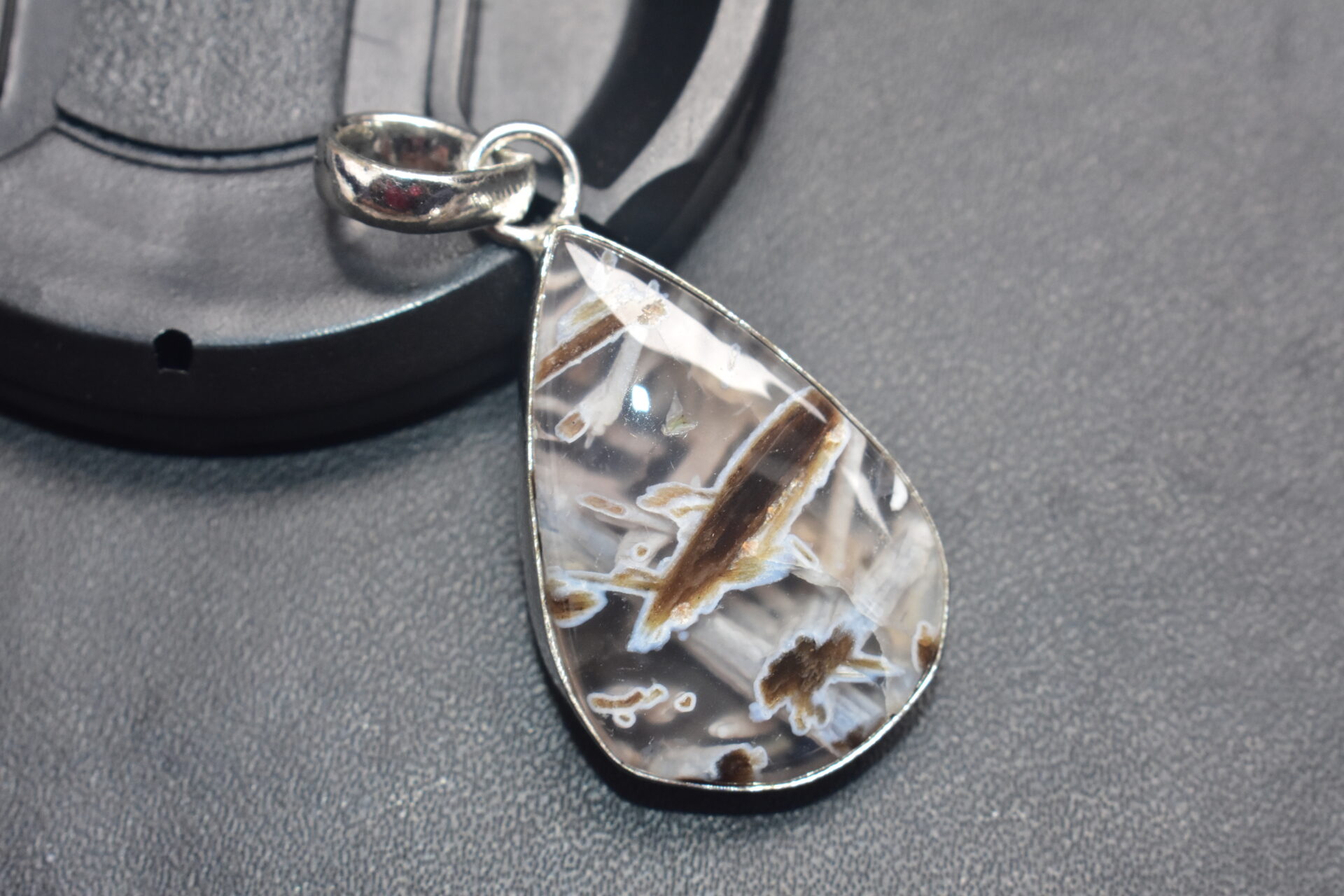 Stick Agate Cabochon / Plated Silver Pendant / For Jewelry / Pear Shape / Loose Gemstone Jewelrys A-269
