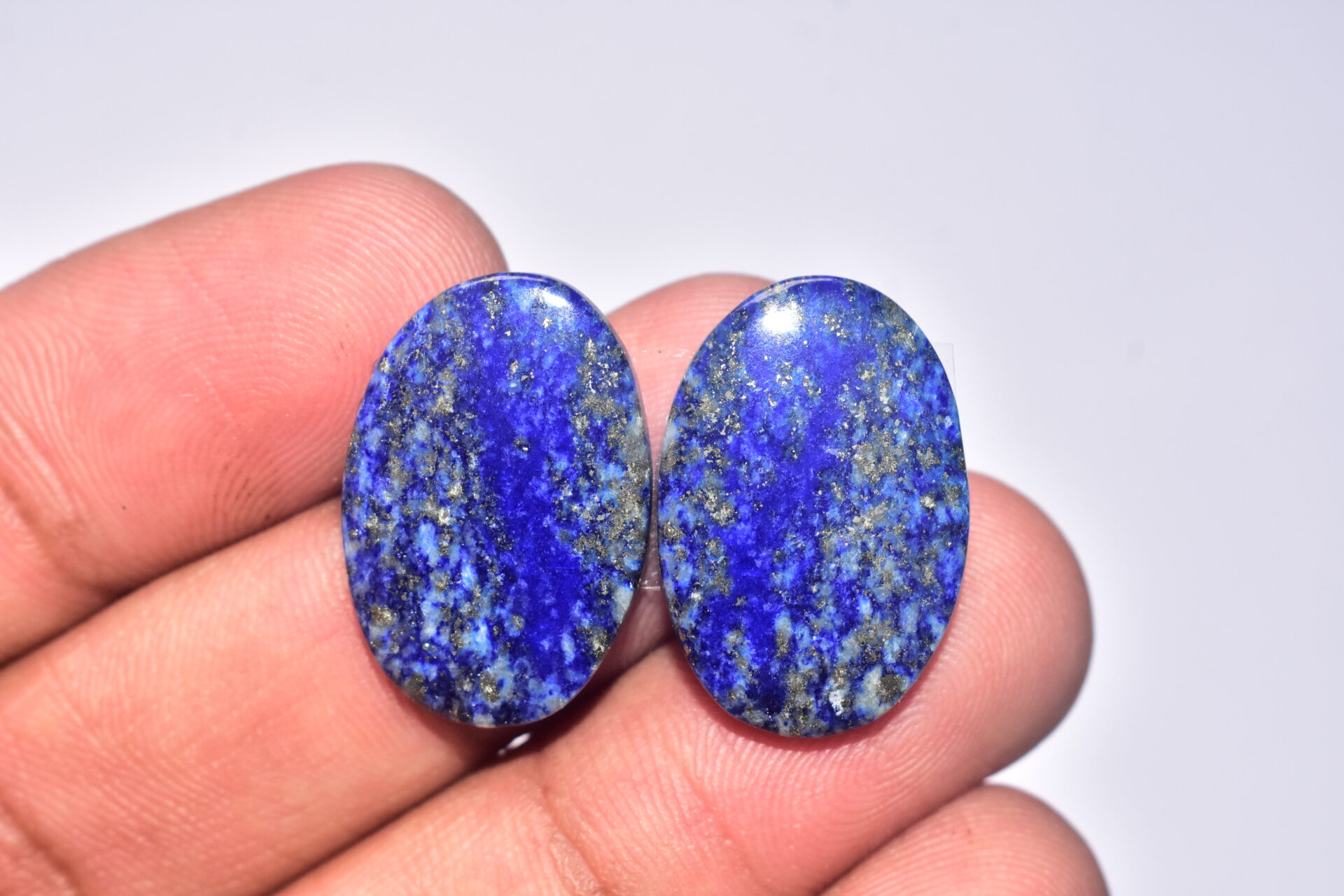 Lapis Lazuli Pair Cabochon / Lapis Lazuli Pair Gemstone / For Jewelry / Oval Shape / 30.05 ct. / 23x15x4 mm. / Loose Gemstone Q-714