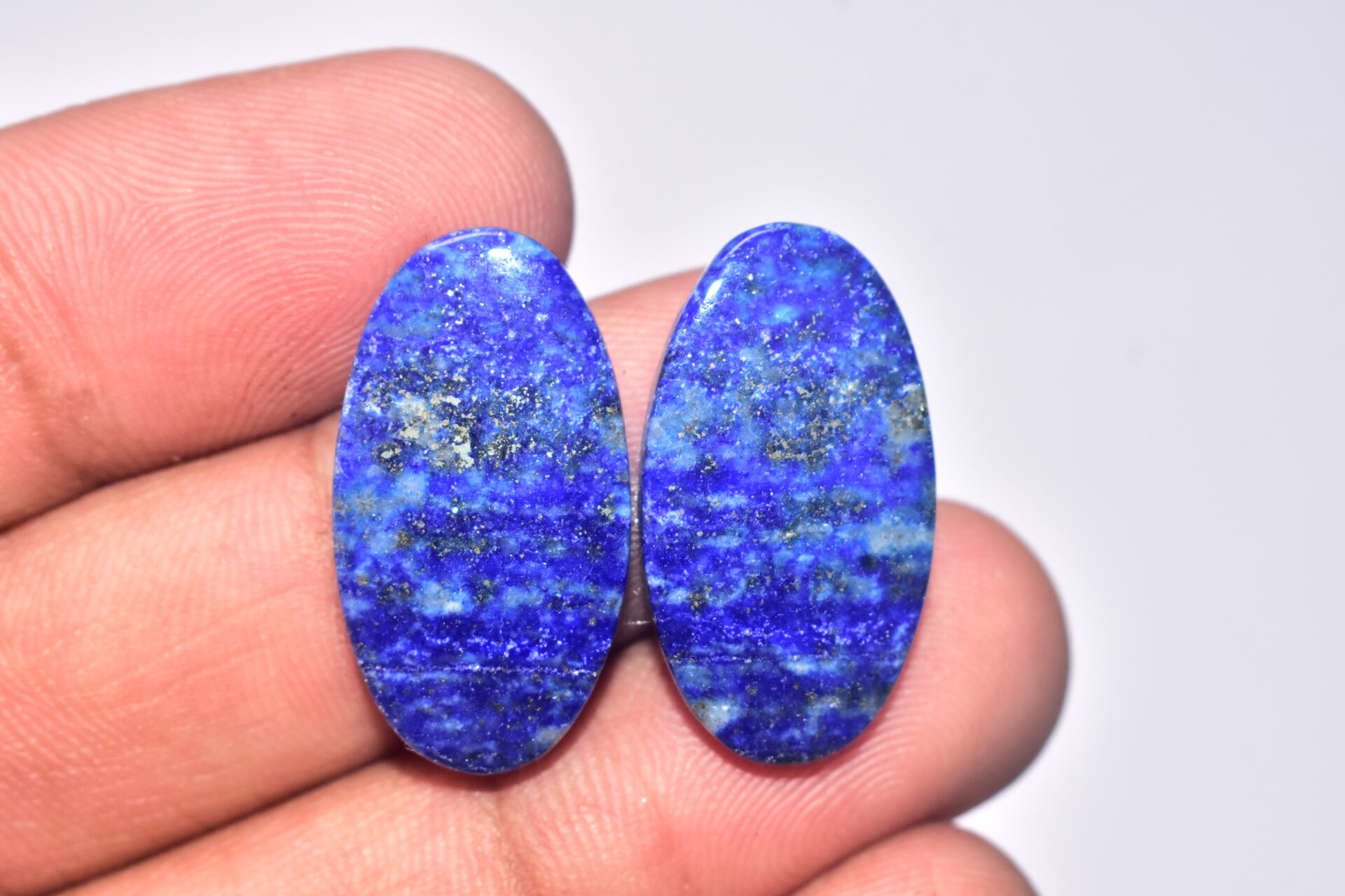 Lapis Lazuli Pair Cabochon / Lapis Lazuli Pair Gemstone / For Jewelry / Oval Shape / 27.50 ct. / 25x14x4 mm. / Loose Gemstone Q-712