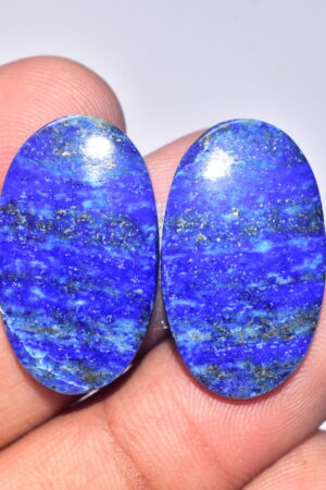 Lapis Lazuli Pair Cabochon / Lapis Lazuli Pair Gemstone / For Jewelry / Oval Shape / 37.30 ct. / 27x16x4 mm. / Loose Gemstone Q-711