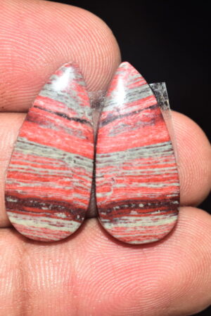 Red Jasper Pair Cabochon / Red Rainbow Jasper Pair Gemstone / For Jewelry / Pear Shape / 26.60 Ct. / 25x12x4 mm. Loose Gemstone / Q-745