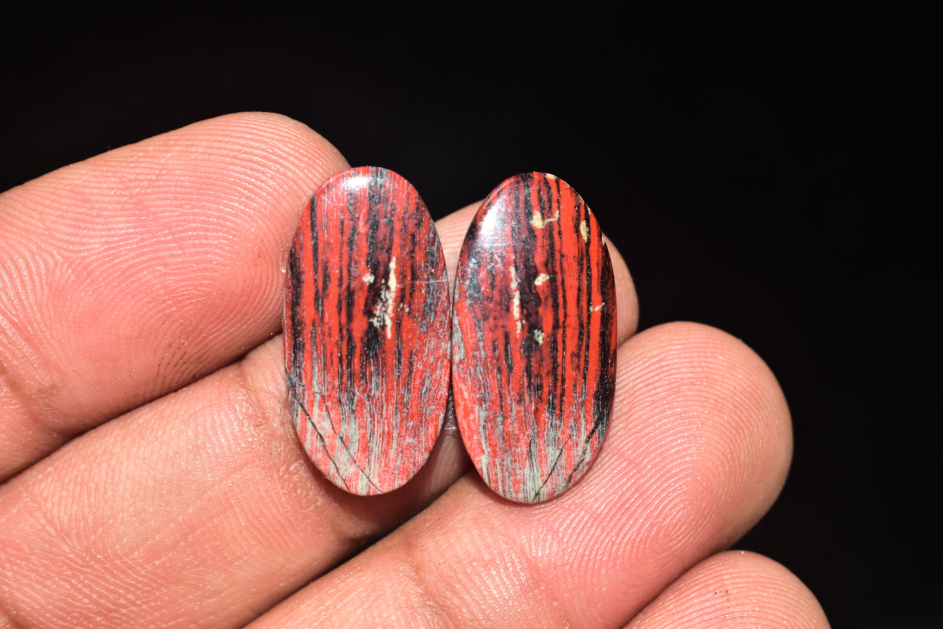 Red Jasper Pair Cabochon / Red Rainbow Jasper Pair Gemstone / For Jewelry / Oval Shape / 20.85 Ct. / 23x11x4 mm. Loose Gemstone / Q-744