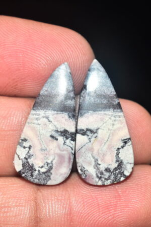 Porcelain Jasper Pair Cabochon / Porcelain Jasper Pair Gemstone / Exotica Jasper Pair / Pear Shape / 19.85 Ct. / 25x12x4 mm. / Q-732