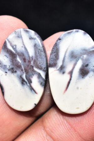 Porcelain Jasper Pair Cabochon / Porcelain Jasper Pair Gemstone / Exotica Jasper Pair / Oval Shape / 27.25 Ct. / 24x14x4 mm. / Q-735