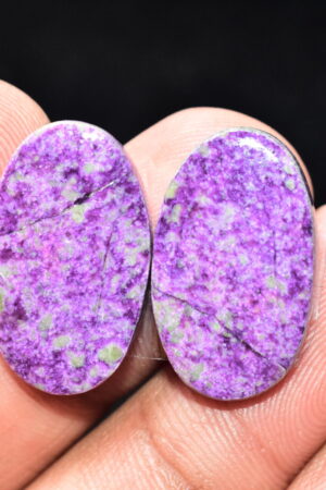 Stichtite With Serpentine Pair Cabochon / Stichtite With Serpentine Gemstone / Oval Shape / 20.05 Ct. / 23x14x4 mm. / Loose Gemstone / Q-865