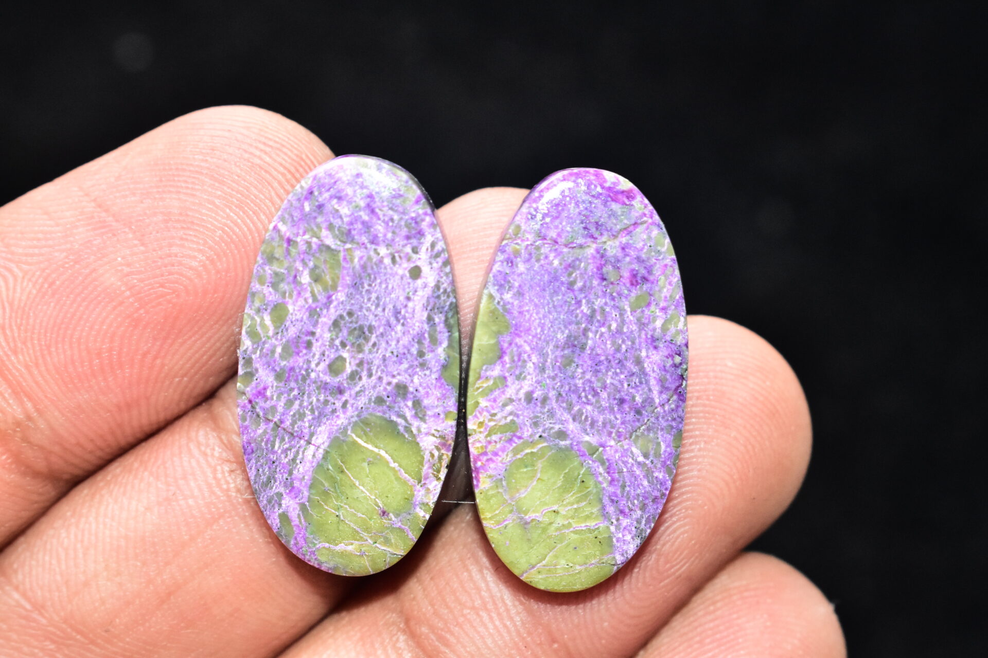 Stichtite With Serpentine Pair Cabochon / Stichtite With Serpentine Gemstone / Oval Shape / 23.75 Ct. / 26x14x4 mm. / Loose Gemstone / Q-839 - Image 2