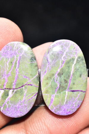 Stichtite With Serpentine Pair Cabochon / Stichtite With Serpentine Gemstone / Oval Shape / 23.60 Ct. / 24x15x4 mm. / Loose Gemstone / Q-843