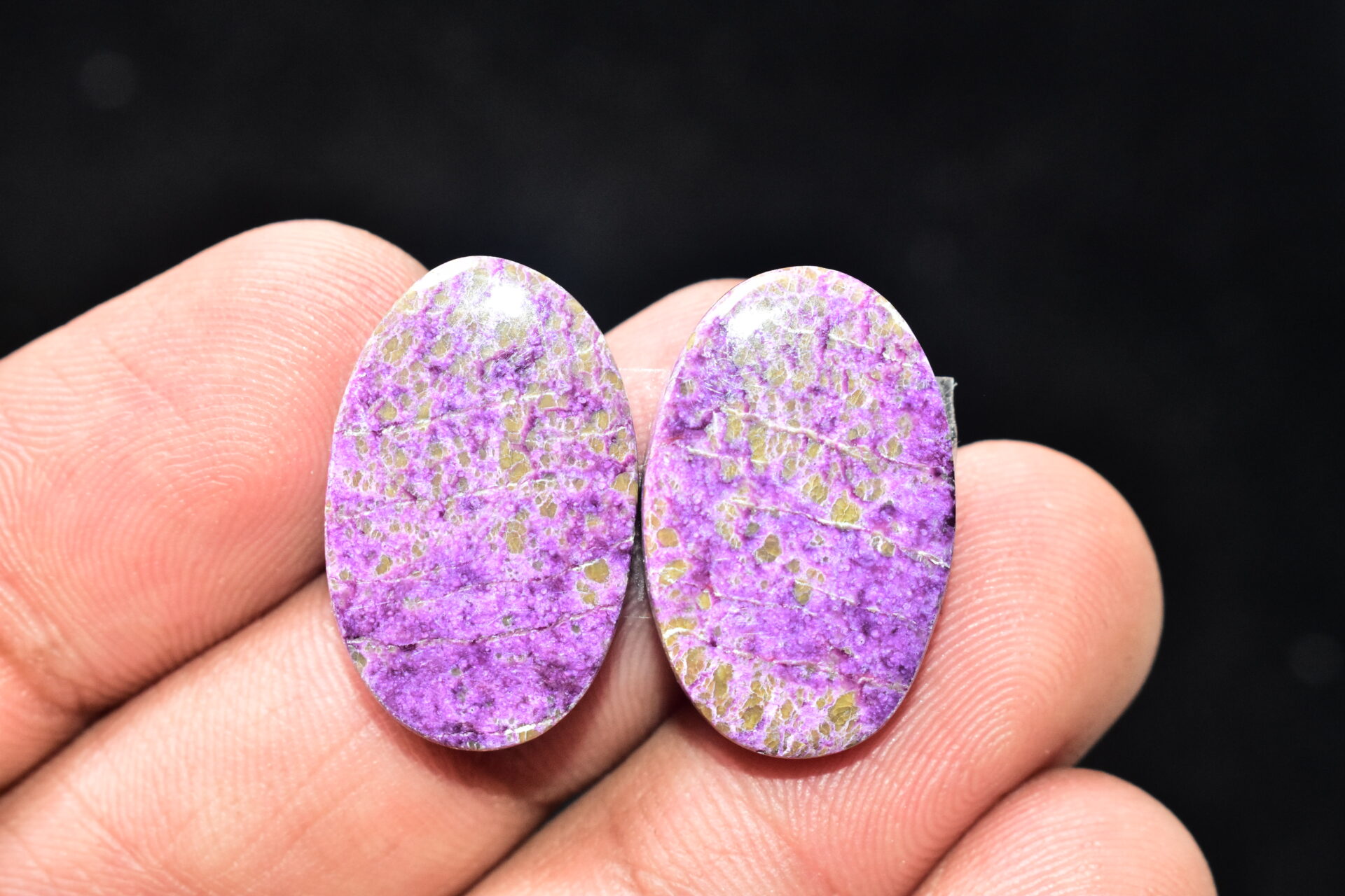 Stichtite With Serpentine Pair Cabochon / Stichtite With Serpentine Gemstone / Oval Shape / 22.80 Ct. / 23x14x4 mm. / Loose Gemstone / Q-857 - Image 3