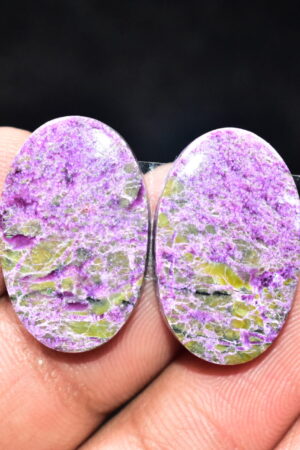 Stichtite With Serpentine Pair Cabochon / Stichtite With Serpentine Gemstone / Oval Shape / 18.50 Ct. / 24x15x3 mm. / Loose Gemstone / Q-851