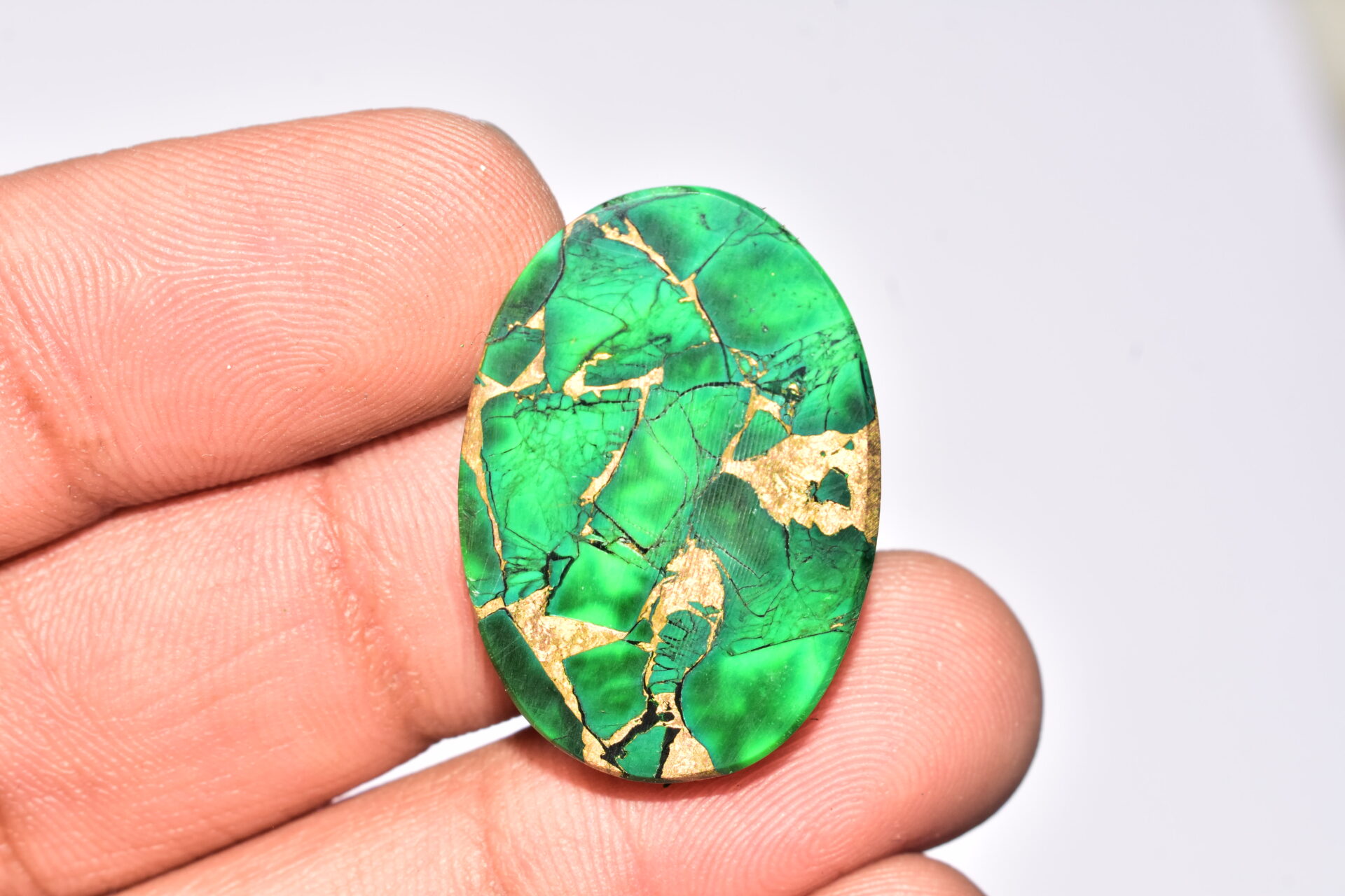 Green Dahlia Copper Turquoise Cabochon / Green Dahlia Copper Turquoise Gemstone / Oval Shape / 32.85 Ct. / 29x20x5 mm. / Q-943 - Image 4