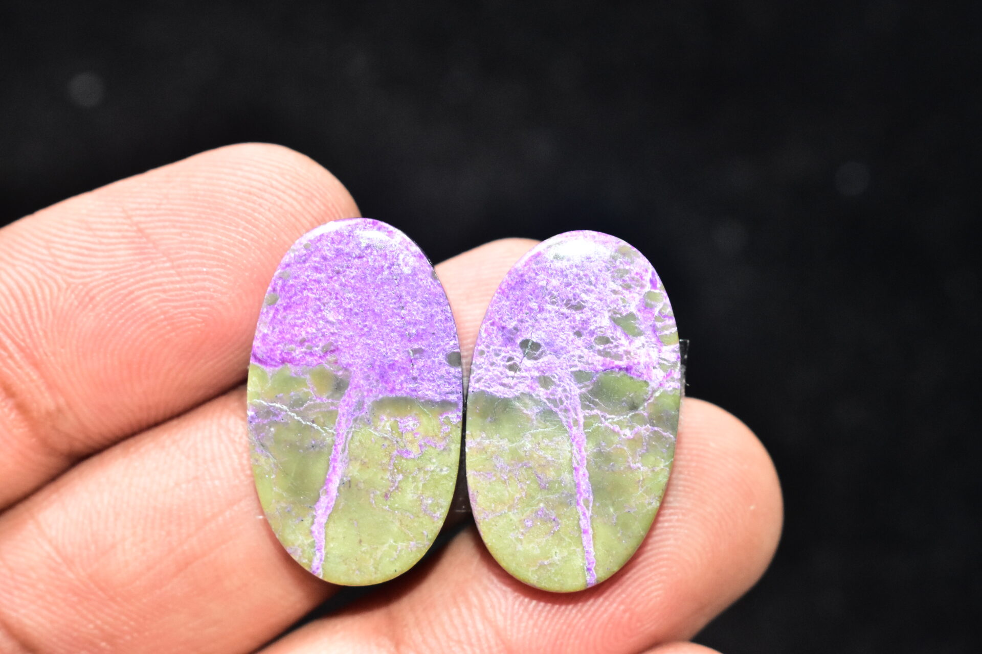 Stichtite With Serpentine Pair Cabochon / Stichtite With Serpentine Gemstone / Oval Shape / 28.35 Ct. / 23x14x4 mm. / Loose Gemstone / Q-858 - Image 2