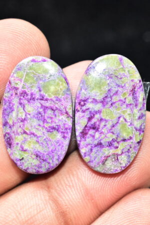 Stichtite With Serpentine Pair Cabochon / Stichtite With Serpentine Gemstone / Oval Shape / 24.95 Ct. / 24x14x4 mm. / Loose Gemstone / Q-854